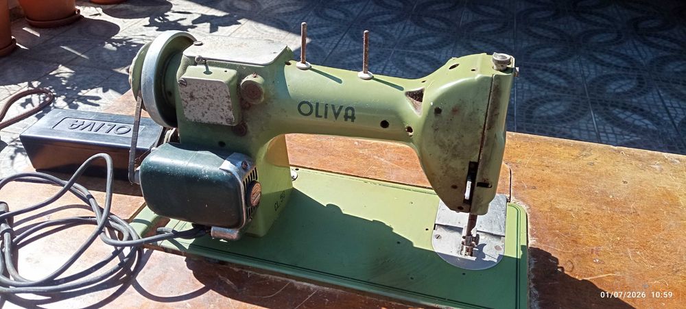 Máquina de costura oliva CL50