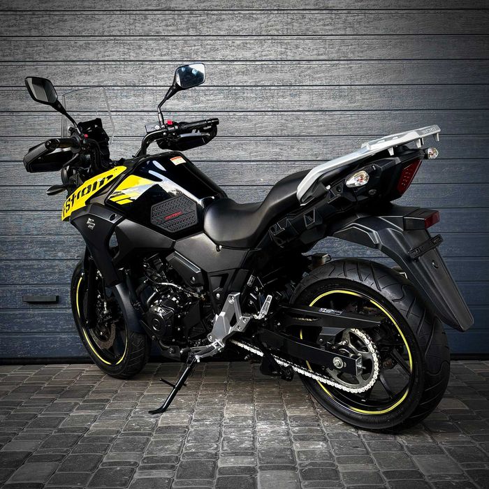 Продам мотоцикл Suzuki V-Strom 250 (0120)