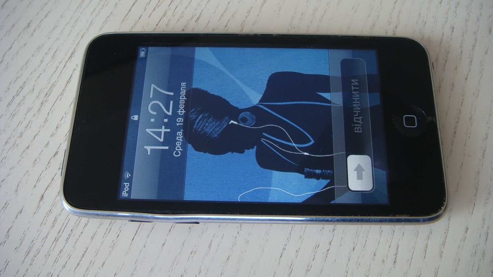 Apple iPod 2nd Generation Touch (16GB) A1288