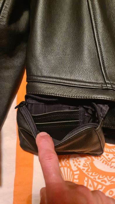 Casaco de pele para mulher com pouco uso