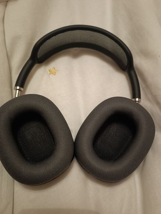 AirPods Max 2025 Apple