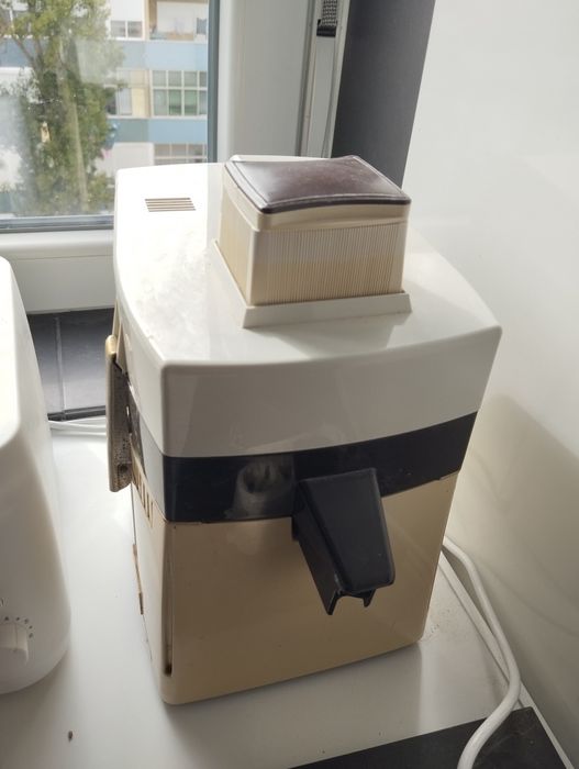 Máquina de sumos Moulinex