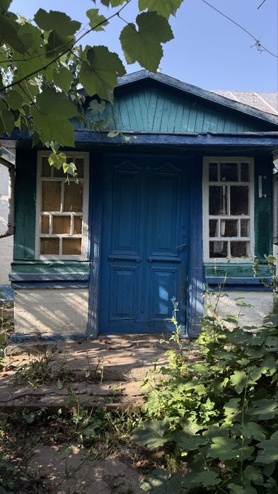 Будинок з ділянкою в Титусівці