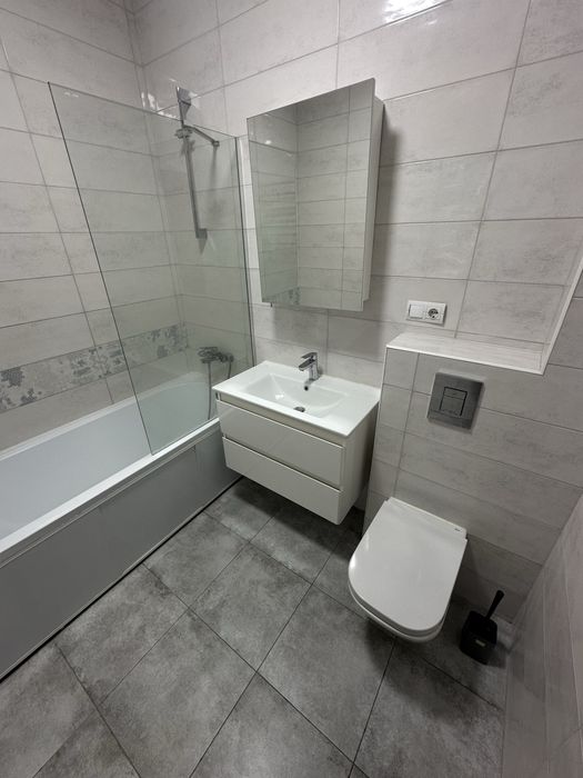 Продам 3-кімнатну квартиру по вул.Симона Петлюри,21Б (Атлант)