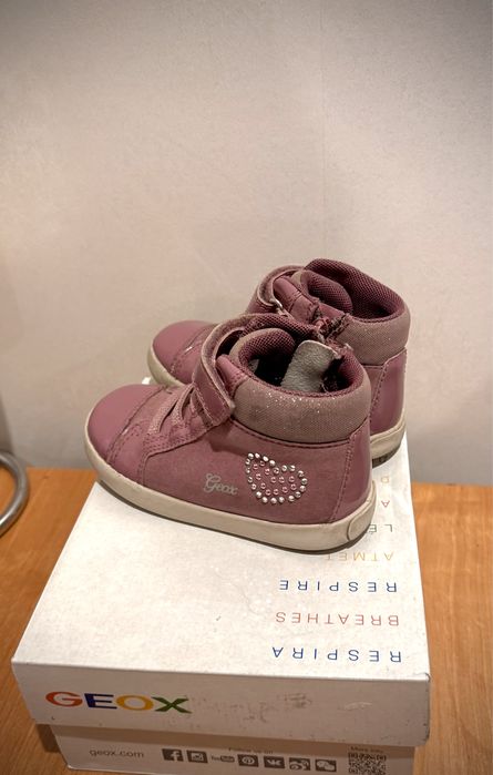 Кросівки geox