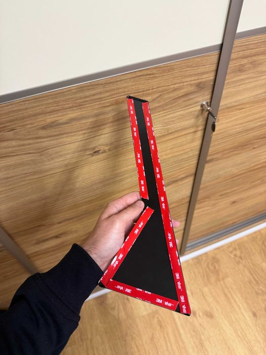 Планка трапеція маскувальна Peugeot 508 SW