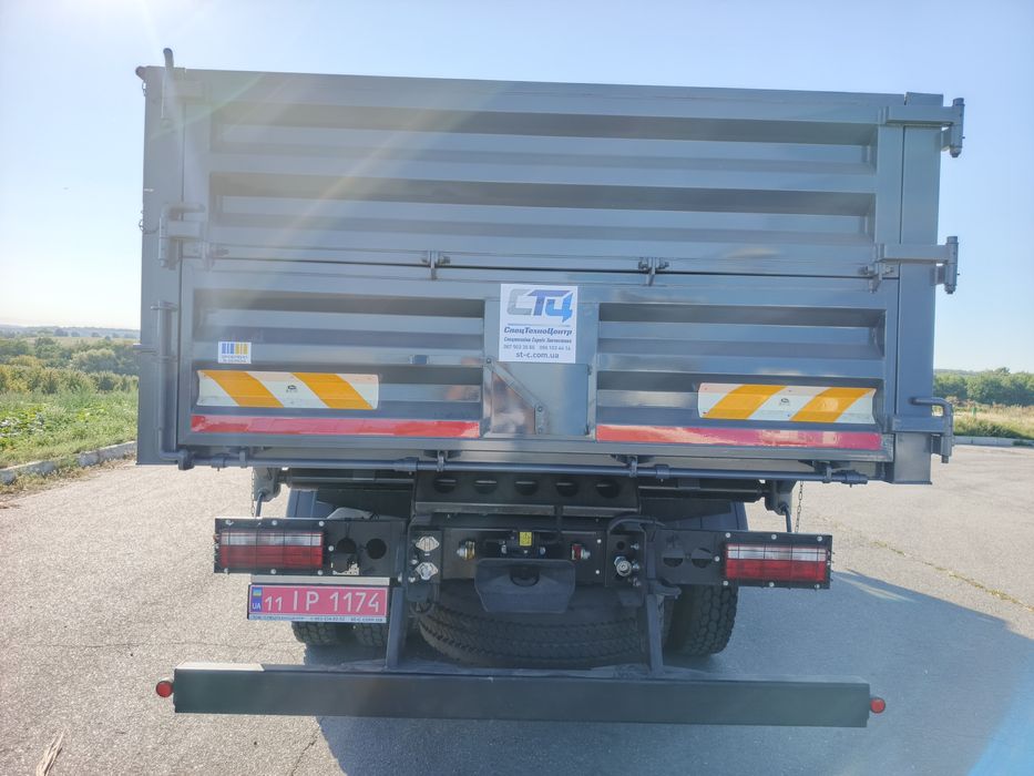 Самоскид, самосвал, зерновоз,сільхознік.