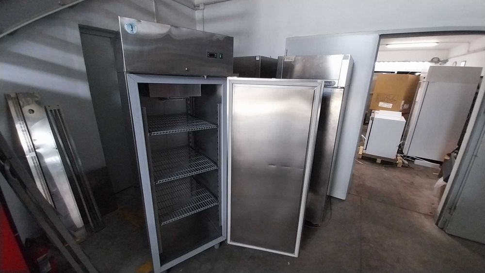 Szafa mroźnicza BOLARUS SN-711 S/P  ze stali