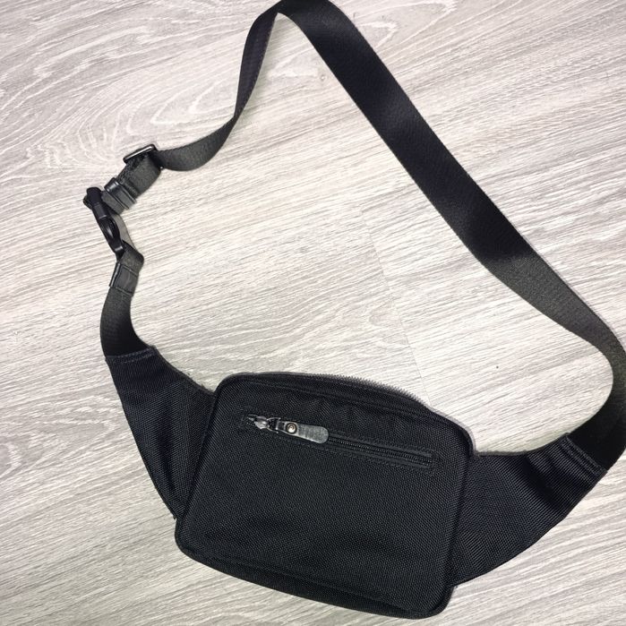 Чоловіча сумка на пояс Bugatti NERO 49640301 Чорний One Size