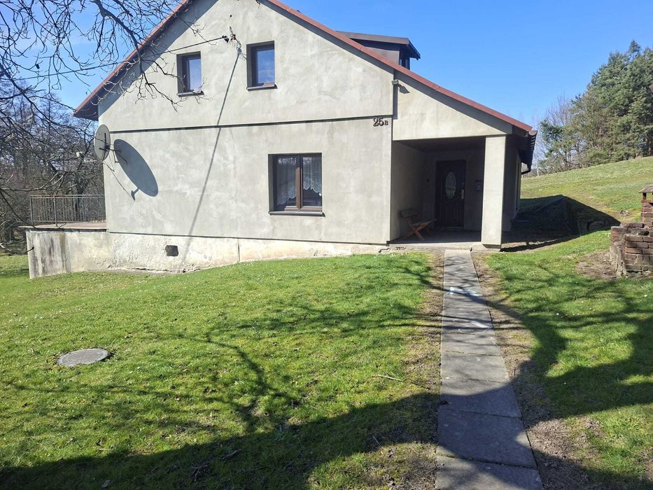 Sprzedam Dom z budynkiem gospodaczym i garażem