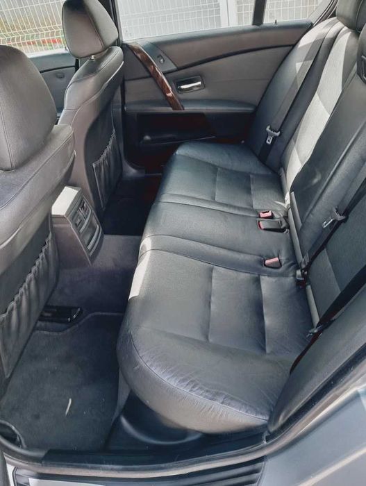 BMW 530d (E60) 3.0 Diesel 6 cilindros 218cv - Pintura NOVA - IUC antigo