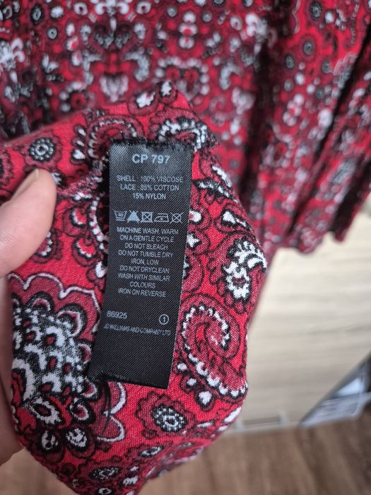 Sukienka Simply Be 42 czerwona boho koronka dekolt