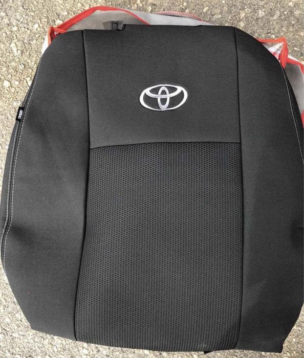 Авточохли  Toyota Avensis/ Rav4/Prado/Corolla/Camry/Auris/Yaris/Prius
