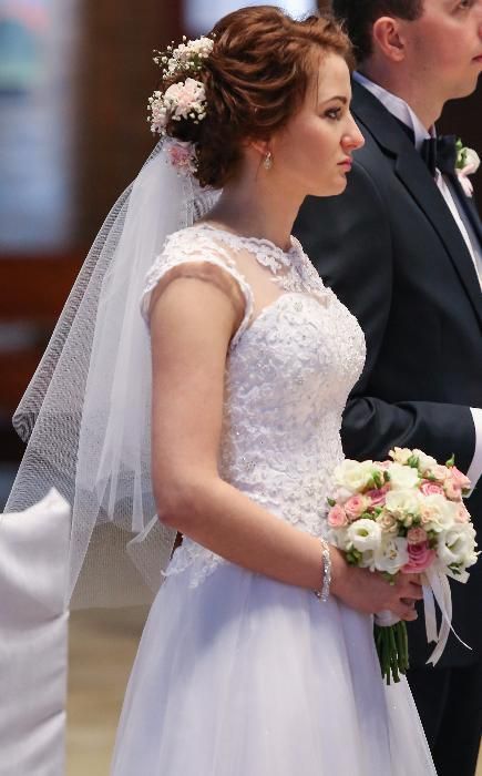 SUKNIA ŚLUBNA 34/36 śnieżnobiała