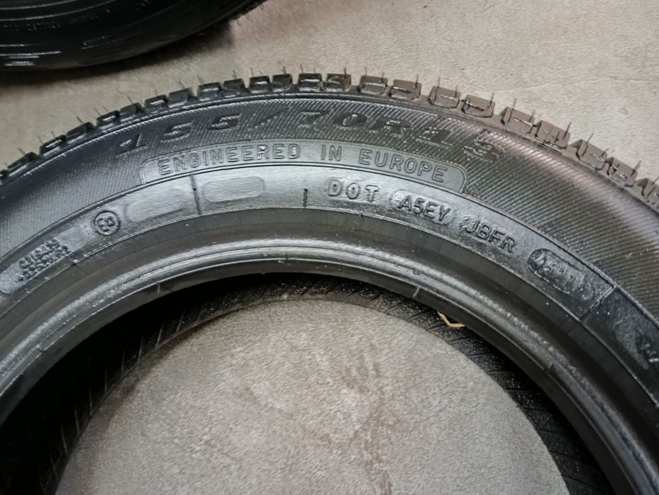 Sprzedam opony letnie używane 155/70/13 Dębica, JAK NOWE 2szt