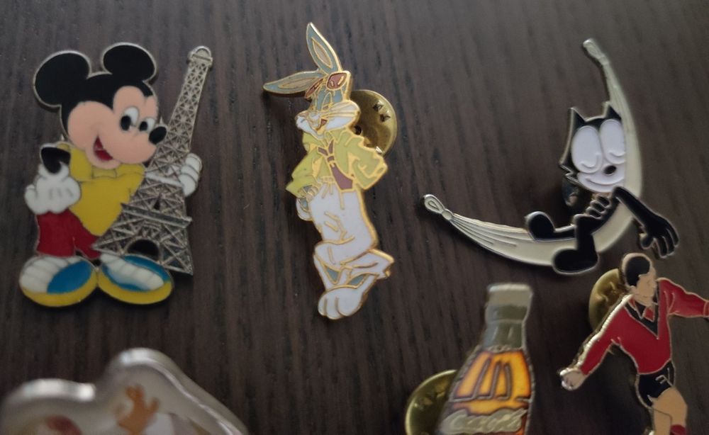 6 pins 10€ com envio