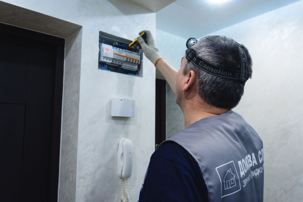 Виклик електрика, ремонт електрообладнання, розеток, люстр. Гарантія!