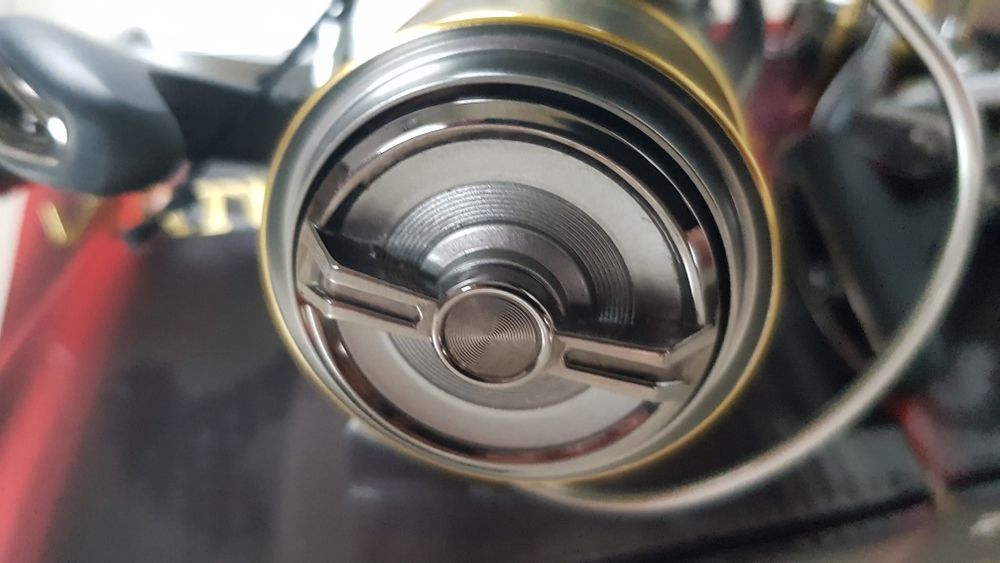 Kołowrotek Ryobi Virtus 3000 feeder