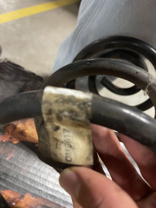 Old Man Emu (OME) Nitrocharger Sport