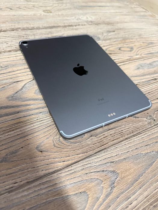 iPad Air 4Gn 256GB Sky Blue LTE Like New | 360$ | EmojieStore Гарантия