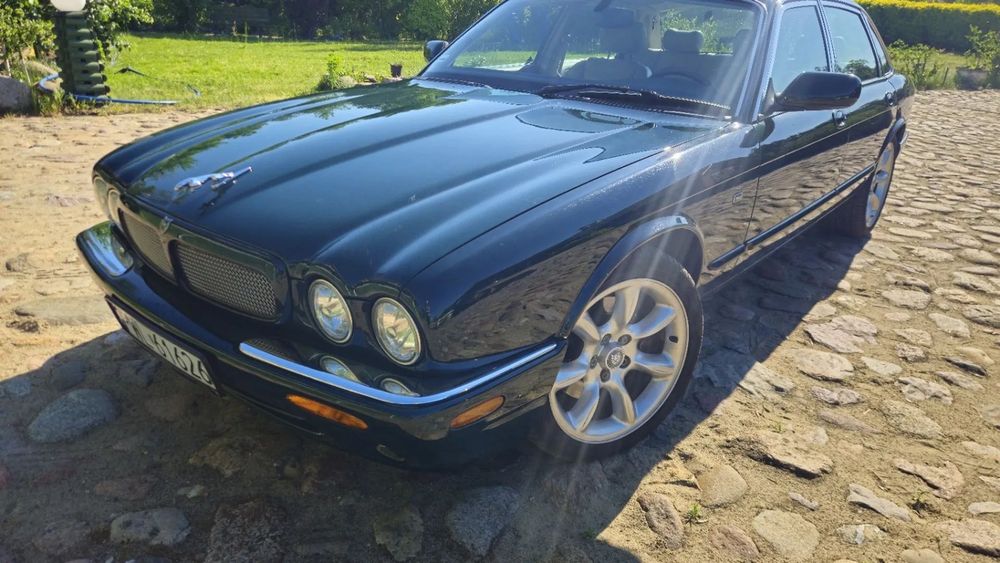 Jaguar XJR Jaguar XJR 4.0 V8 Kompresor 2001r.