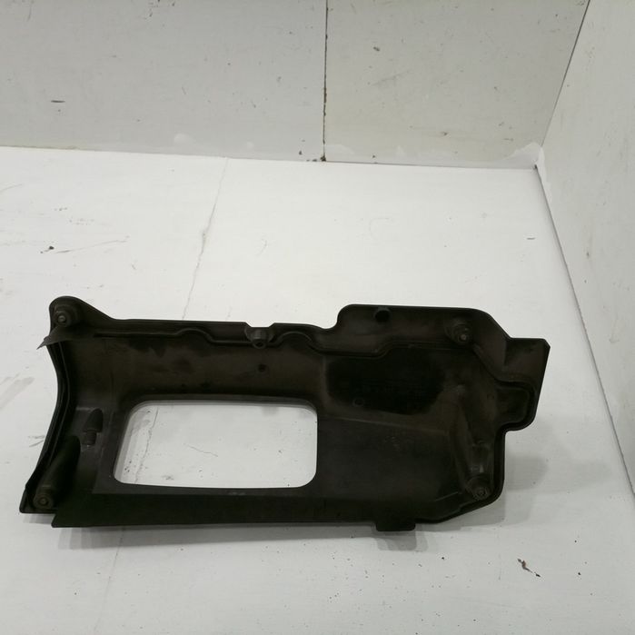 Acabamento de Caixa de Filtro de Arr - BMW 3 (E90) | 04 - 12
