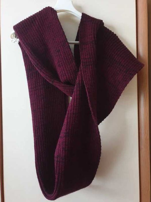 Burgundowy komino-szalik Mavi