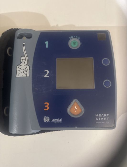 AED defibrylator automatyczny Philips Heart Star FR2
