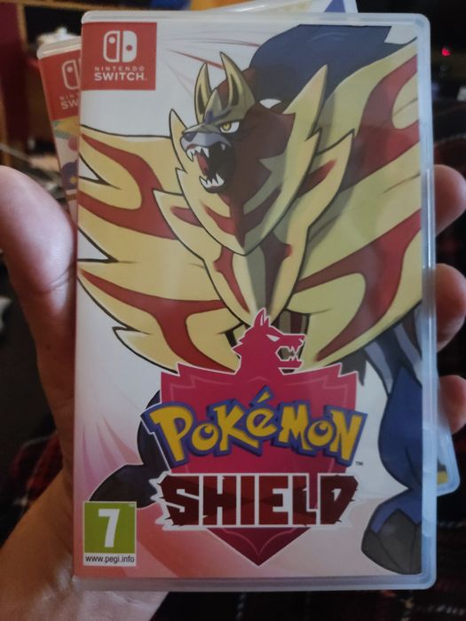 Jogo Pokémon Shield para Nintendo Switch

- RPG