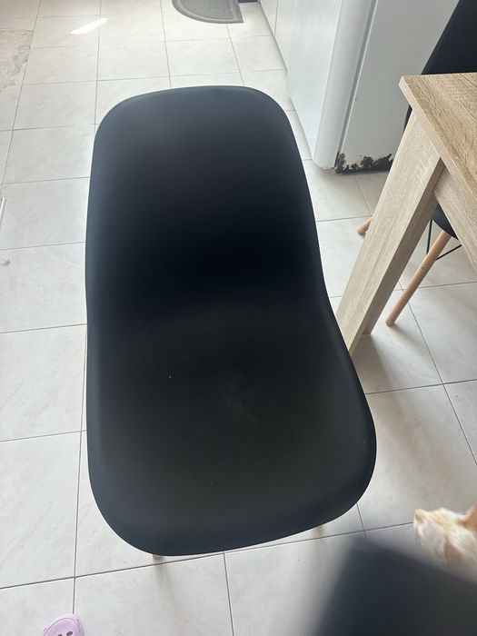 Mesa + 4 cadeiras