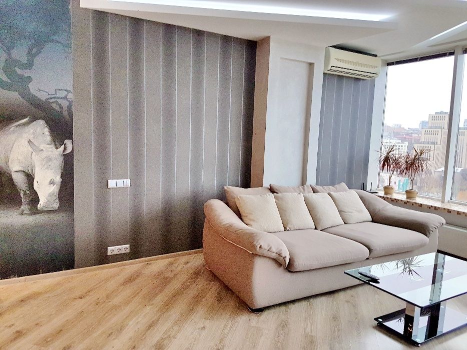 Премиум в Мост Сити, вид - река. Центр. Джакузи. 2к.  21 этаж. Балкон.