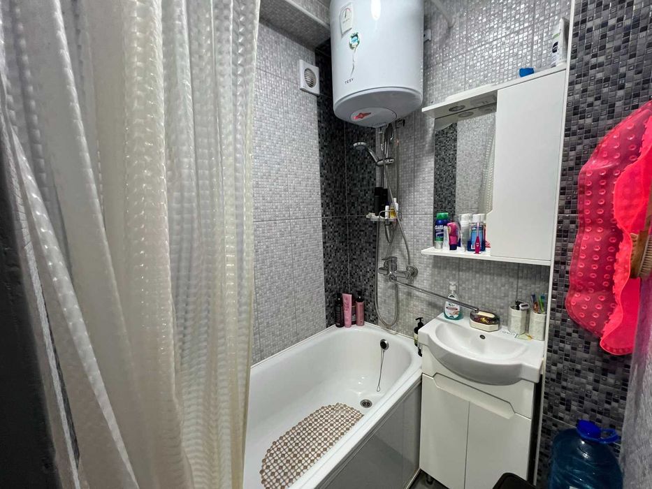 Продаж 2-кмн квартири, вул. Магара (213-244-237)