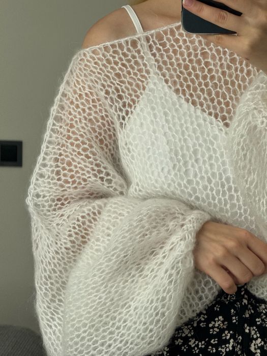 Білий мохеровий светр хмаринка павутинка хендмейд легкий вільна вязка