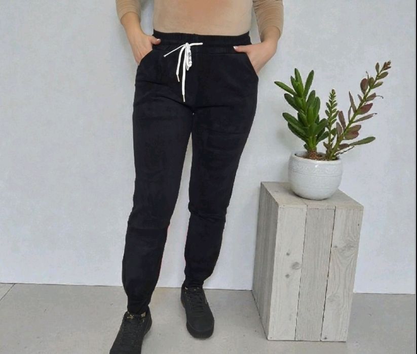 ФЛІСОВІ ШТАНИ ,дуже гарної якості.