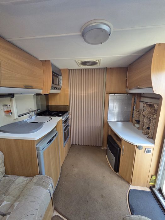 ACE Viscount автобудинок
Гарний дуже! зручний  та затишний будинок для