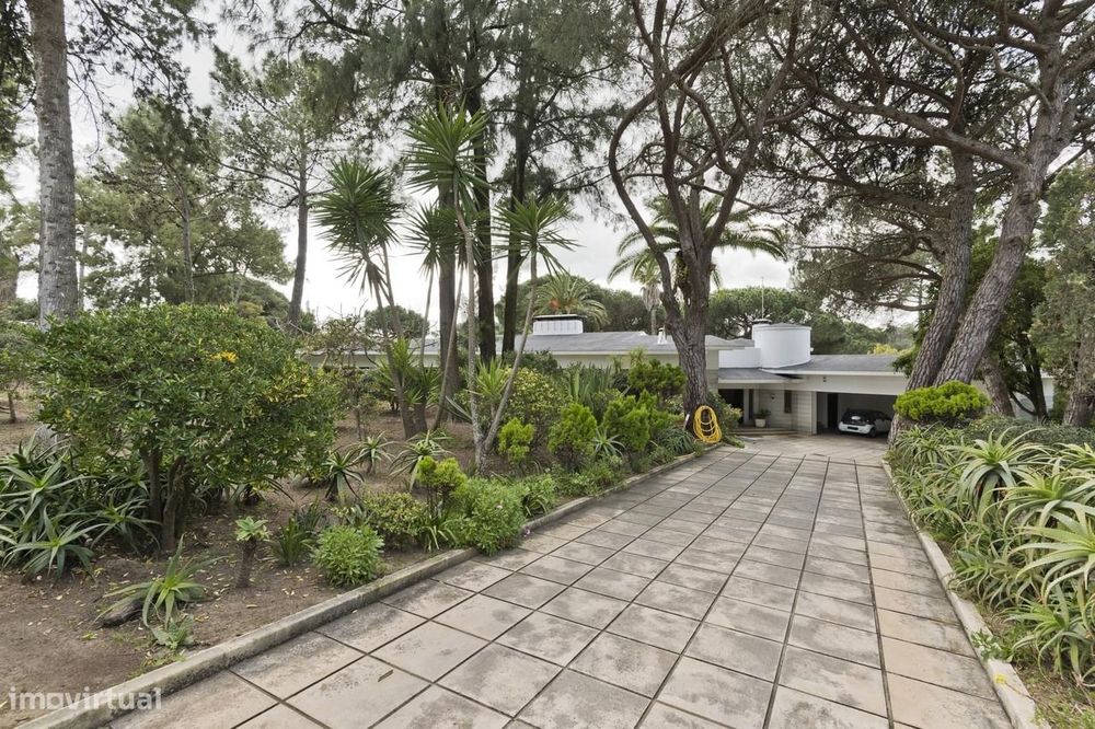 Moradia T6 com piscina, Estoril, Cascais