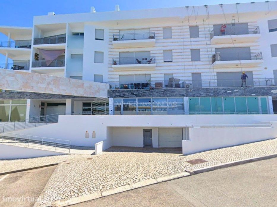 Espaço Comercial com 78m2 - Elevado potencial de valorização.