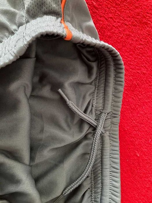 Conjunto desporto/ginástica tam 10/12 anos cinza/laranja SALDOS