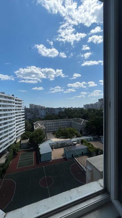 Квартира в ЖК Перекресток на 5 Фонтана. Кирпичный дом. Южная сторона.