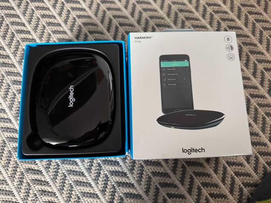 Logitech Harmony Hub, transforma o tlm num controlo remoto universal