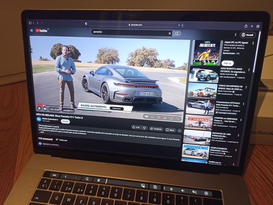 Apple MacBook PRO 15" Touchbar