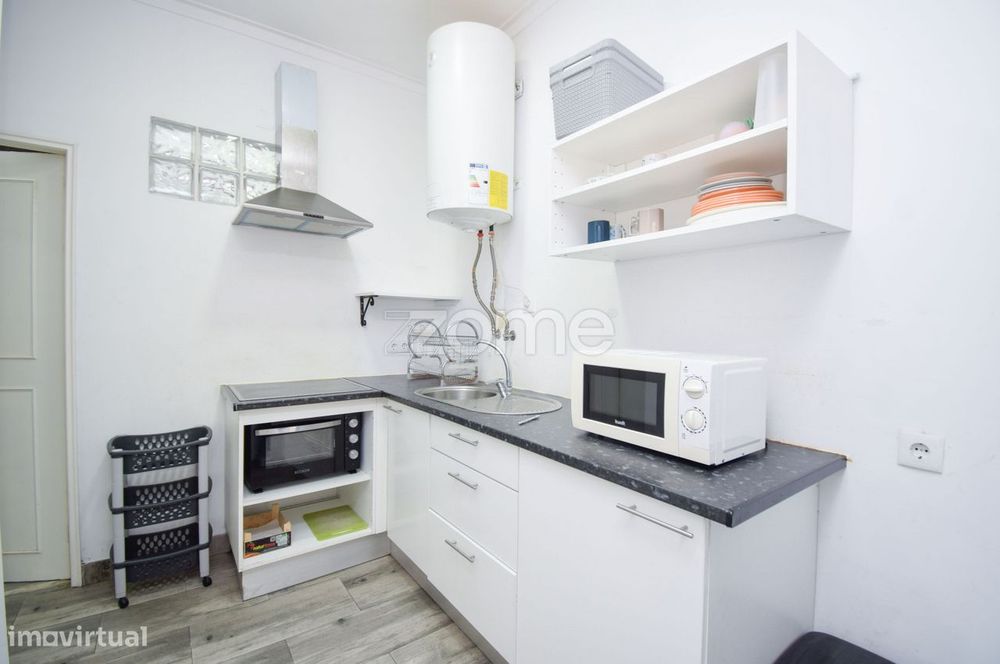 Garagem transformada, investimento com 4 quartos suíte