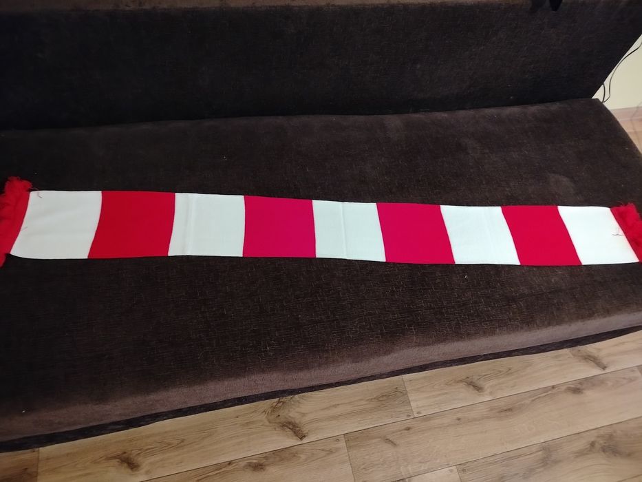 Szalik biało czerwony