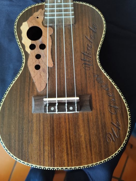 Ukelele, NOVO de grande qualidade