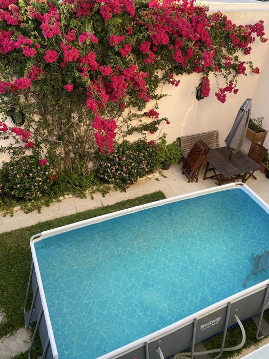 Vendo Piscina Bestway em Bom Estado