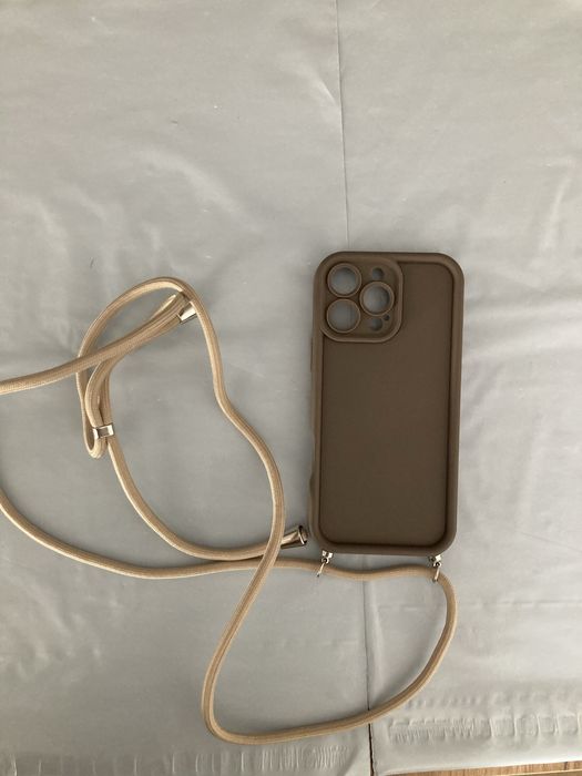 Etui iphone pro max 6,7 cala