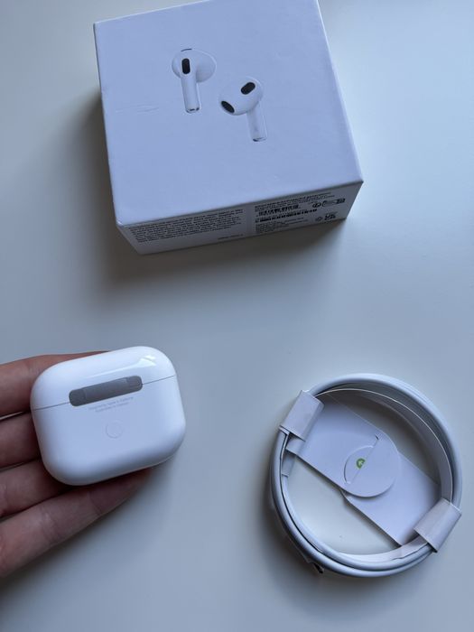 Słuchawki AirPods 3