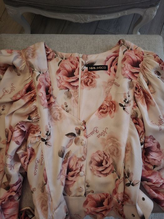 Sukienka zwiewna ekskluzywna Nina Basco rozmiar m