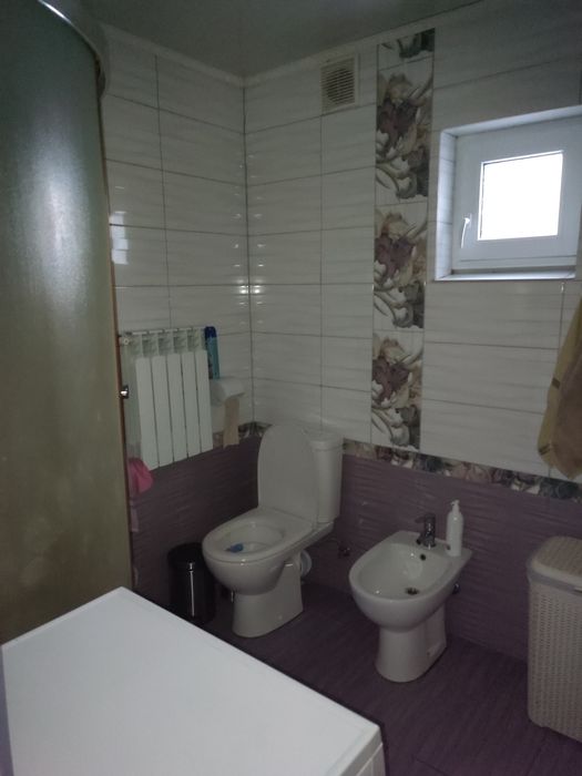 Продам будинок  вул. Польова 86 та 5 соток