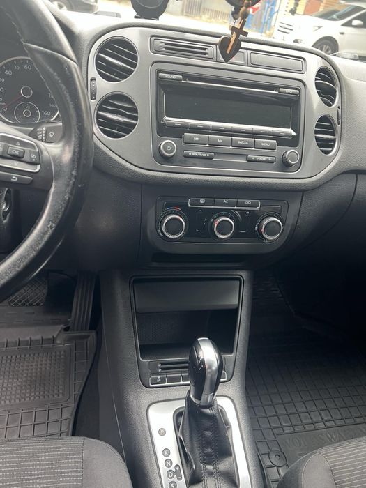 Продам Wolkswagen Tiguan 2011